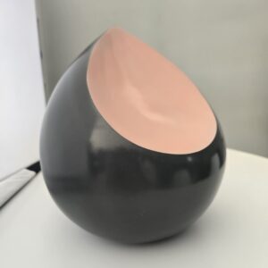 Large Urn #25015